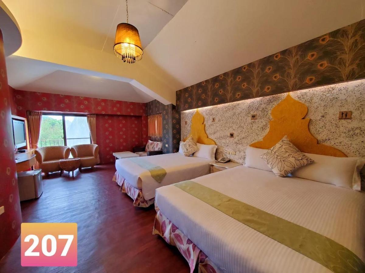 E-Ping Castle Hotel Nanwan Exteriör bild